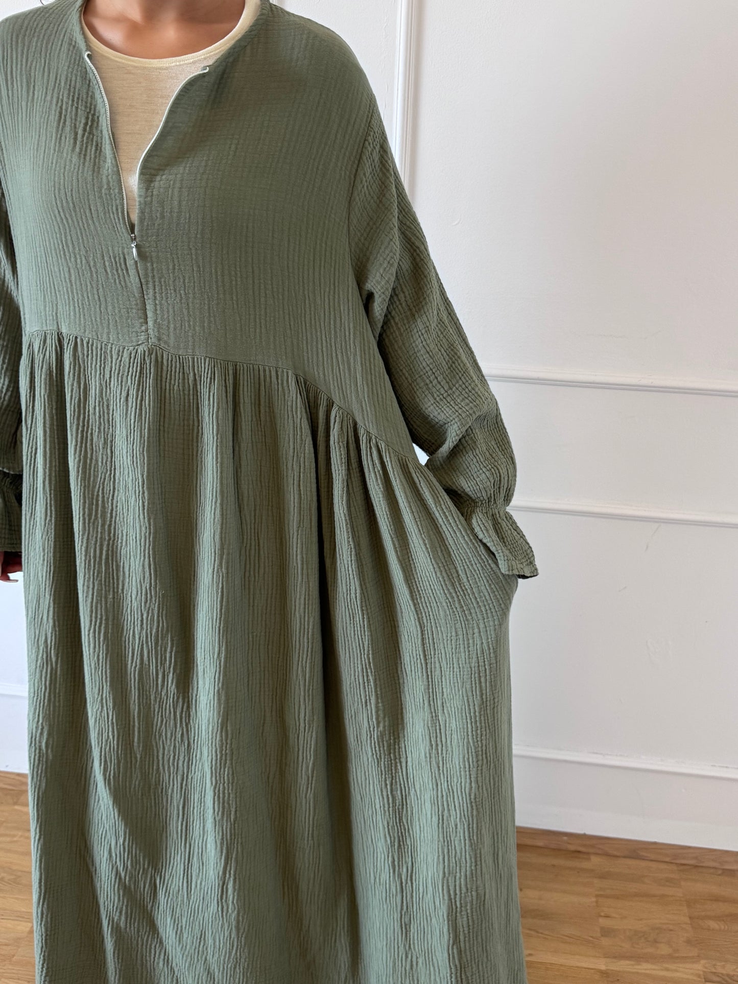 Musselin-Abaya mit Stillfunktion
